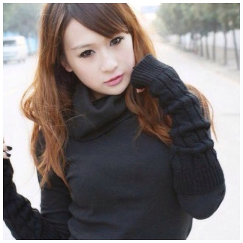 Black Fingerless Warm Sweater Gloves BOUTIQUE NEW